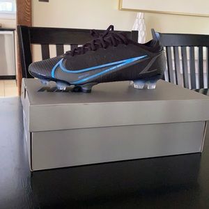 Brand new Nike Vapor 14 Elite Fg mens size 9.5